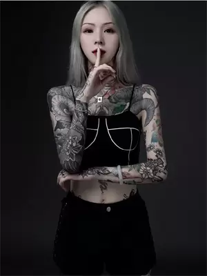 弹幕教我收拾抠门老公